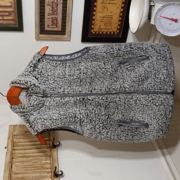 Thread & Supply Jackets & Blazers - 🟢16oz Thread &  supply  grey faux fur zipup vest